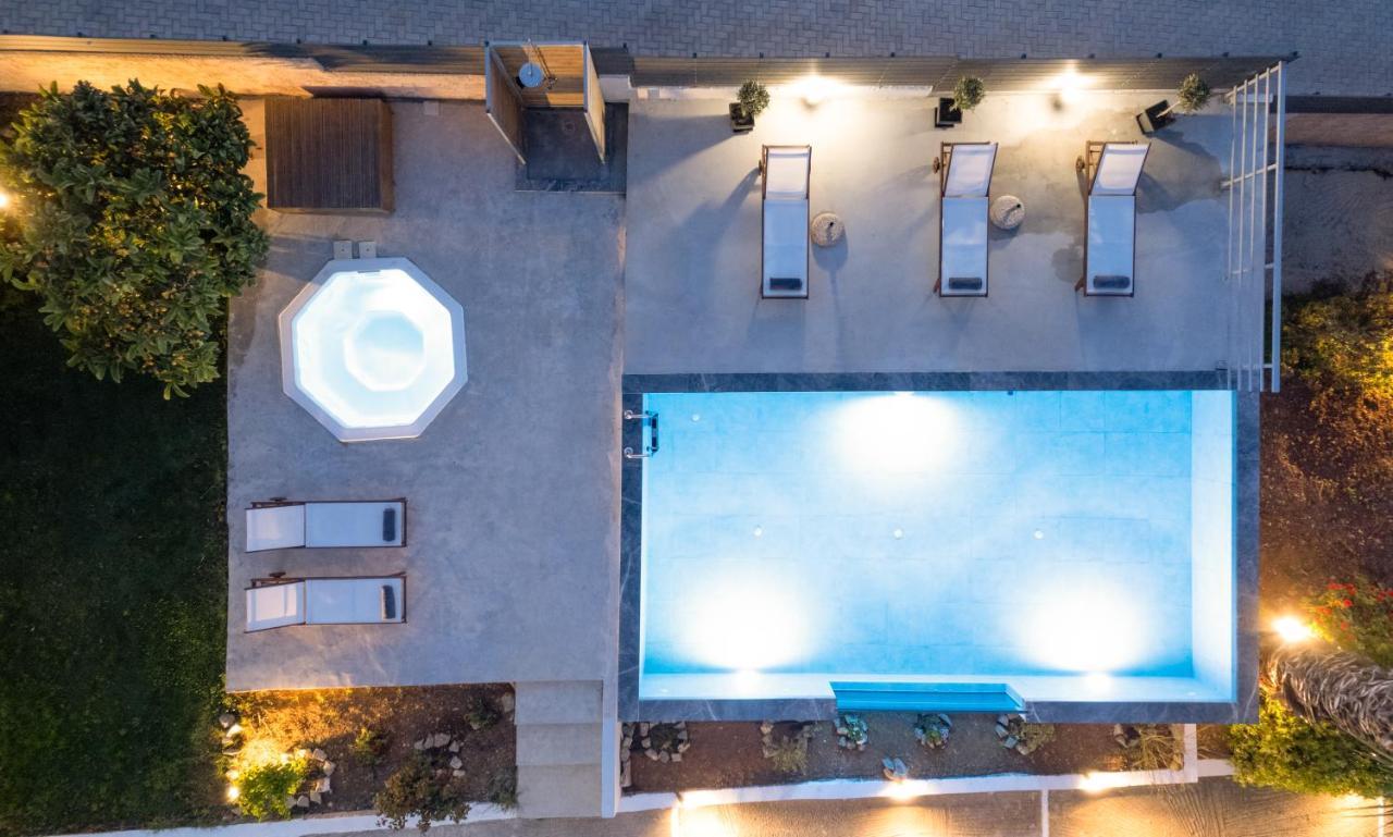 Queen'S Gem Luxury Villa - Heated Jacuzzi & Pool Herszonisszosz Kültér fotó