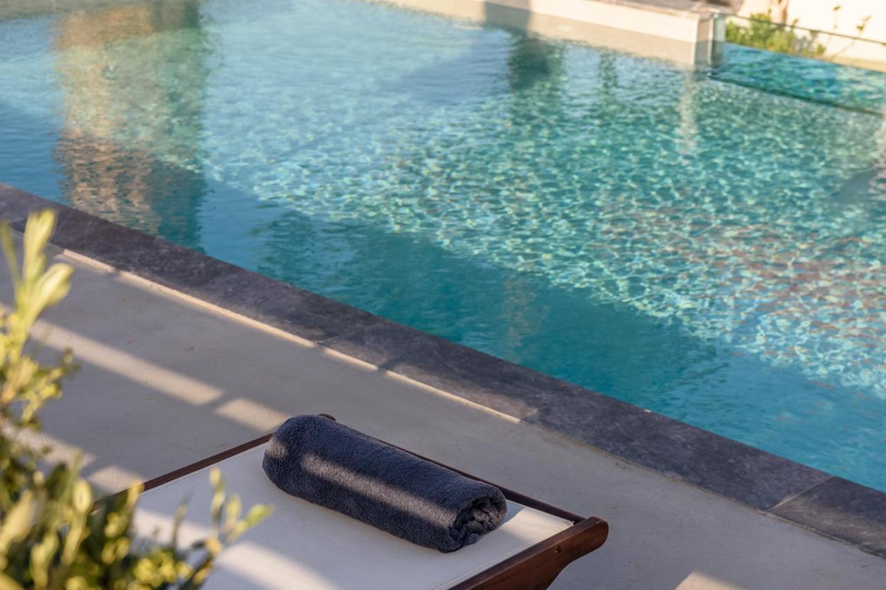 Queen'S Gem Luxury Villa - Heated Jacuzzi & Pool Herszonisszosz Kültér fotó